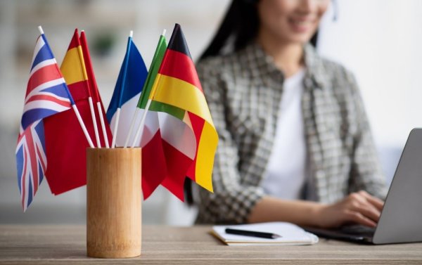 Překlad a spuštění jazykových mutací pro Upgates